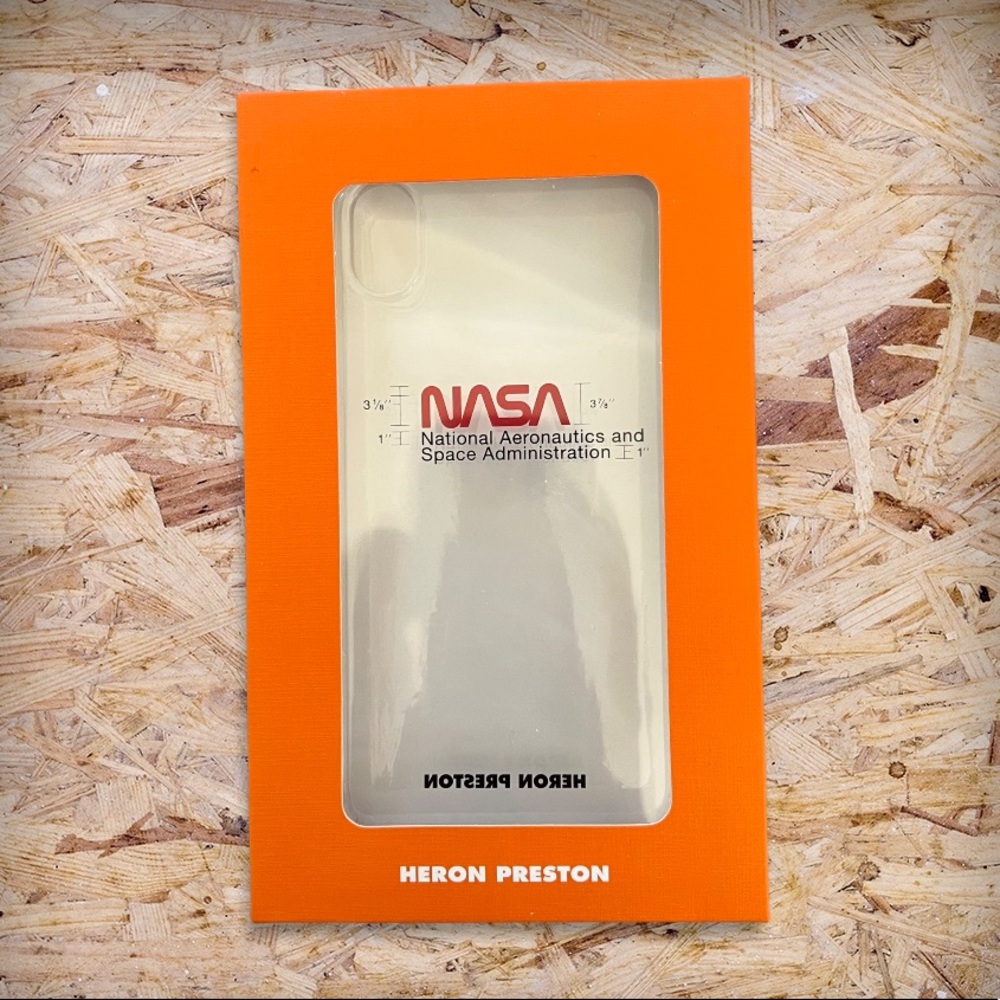 🧡NIB🧡HERON PRESTON NASA Iphone XR Transparent Case